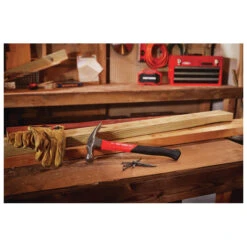 Craftsman Hammer - Smooth Face - Fibreglass - 20 Oz - Red And Black