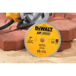 DEWALT 7-in Industrial Dry/Wet Diamond Blade -Tool Nomic Sales 0794132b L