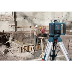 Bosch Telescoping Levelling Rod - Aluminum - 5 Sections - 16-ft