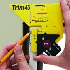 Milescraft Trim 45 Cutting Jig