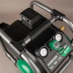 Metabo HPT Multivolt 7.5-L 36 V Single Stage Cordless Electric Air Compressor - Bare Tool -Tool Nomic Sales 330999559 AlternateImage4 l